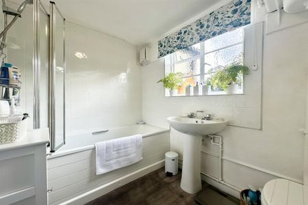 2 bedroom house to rent - Photo 3