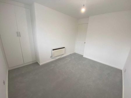 1 bedroom end of terrace house to rent - Photo 3