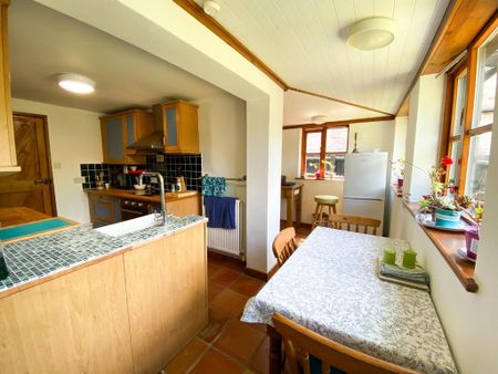 3 bedroom semi-detached house to rent - Photo 4