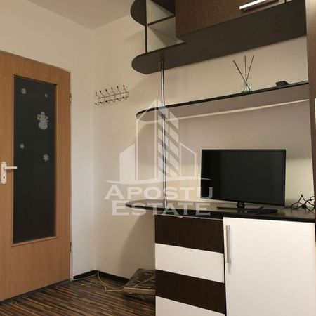 Garsoniera , mare , Gheorghe Lazar - Fotografie 4