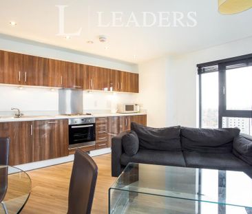 2 bedroom flat to rent - Photo 5