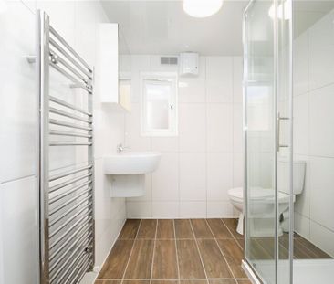 Garratt Lane, London, SW17 0LN - Photo 6