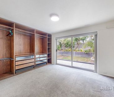 24 Erica Ave, Glen Iris - Photo 1