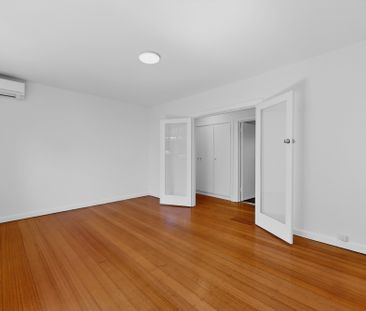3/125 Glen Huntly Road, Elwood VIC 3184 - Apartment For Rent | Domain - Photo 6