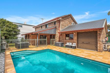 Coastal Family Retreat with Pool – Steps from the Beach - Photo 5