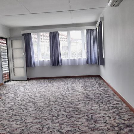 Fantastic location! - Photo 4