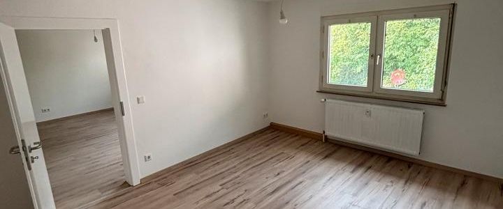 Ruhige, renovierte Wohnung in Hahnenfurth, 55m2 - Photo 1