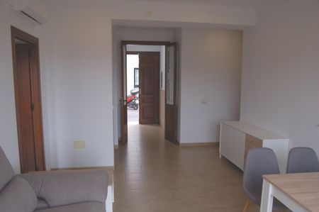 Apartment for rent in Frigiliana, Málaga, Spain - Photo 3