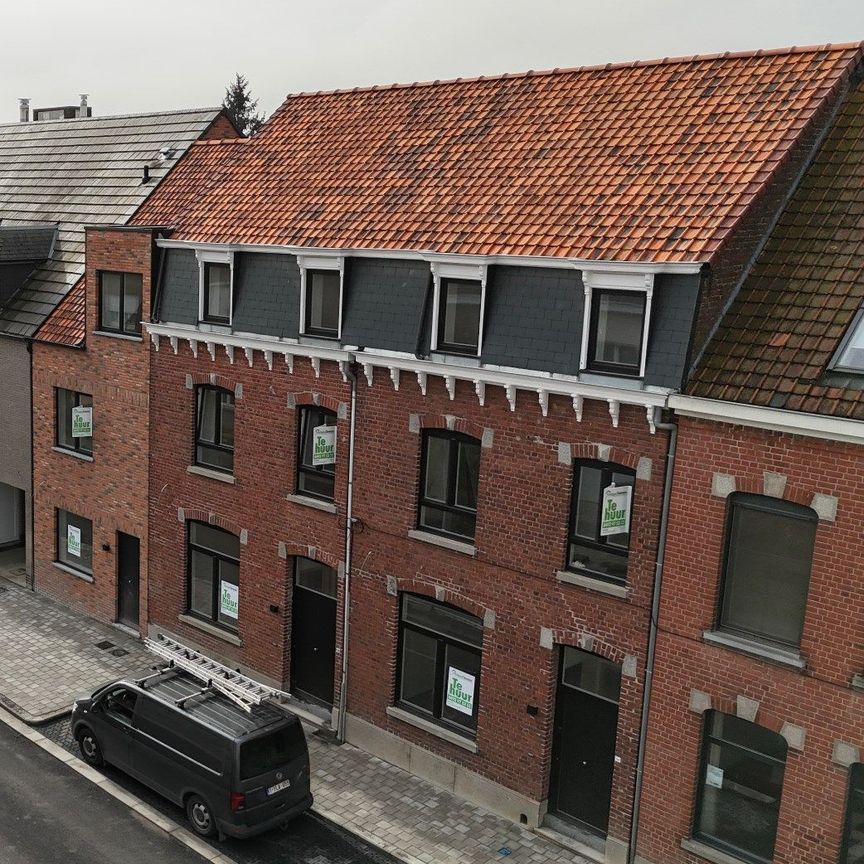 Instapklare woning met 3 slaapkamers en garage te Bissegem - Photo 1