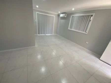 “Brand New Granny flat in Minto” - Photo 4