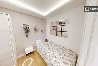 granada, Andalusia 18011