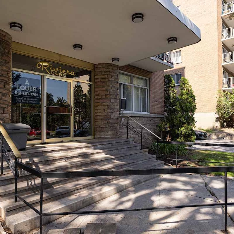 Benny Crescent Apartments - Photo 1