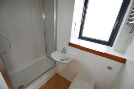 2 Bed Flat, Rickman Drive, B15 - Photo 4