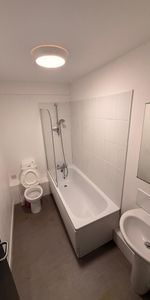 Studio Flat, London Road, L3 - Photo 4