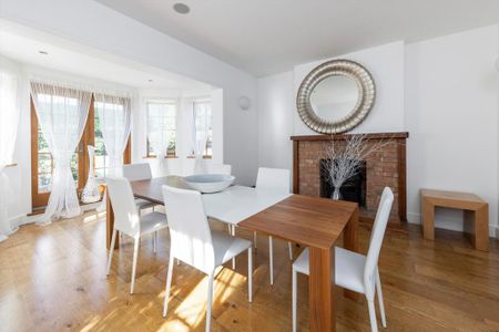 6 bedroom detached house to rent - Photo 4