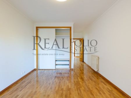 3 bedroom luxury Flat for rent in Cascais, Lisbon - Photo 4