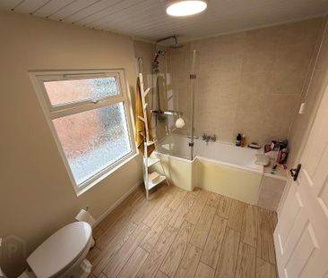 39 Glantane Drive, Belfast, BT15 3FE - Photo 2