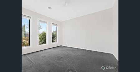 Prime 3 Bedroom Unit in the Heart of Truganina! - Photo 2