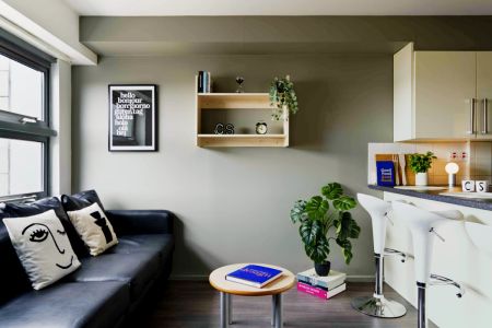 Standard En-suite Single (Limited) - Photo 2