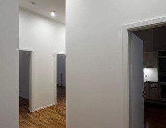 Hohe Decken und große Fensterfronten - 4-Zimmer-Wohnung - Photo 1