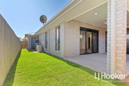 Metricon Quality - Ducted Air Conditioning - Ideal Location - Photo 2