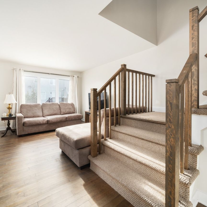 925 Rue des Chenilles, Saint-Lazare, QC J7T - Photo 1