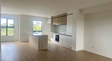 Brand New 4 Bedroom Townhouse in Hobsonville - Photo 5