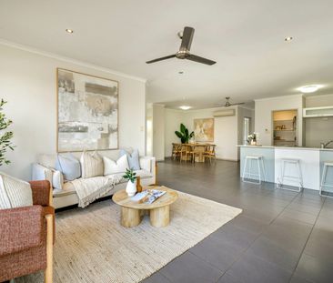 FAMILY HOME ON THE SOUTH SIDE!!! - Photo 1