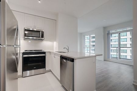For Lease - 4955 Yonge Street Unit# 2019, Toronto, Ontario - Photo 2