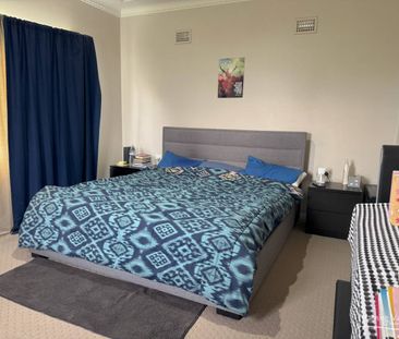 A Gem in Taree West - Photo 2