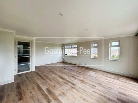 Haslemere Road, Brook - Photo 1