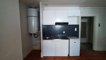 Location appartement t1 bis 2 pièces 30 m² à Rodez (12000) - Photo 4