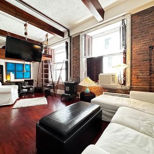 Loft Montréal (Ville-Marie) À Louer - Photo 2