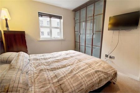 Curzon Place, Gateshead, NE8 2ER - Photo 4