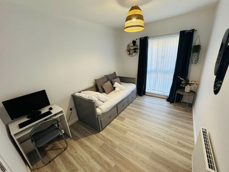 2 Bed Flat, Commercial Road, G5 - Photo 5