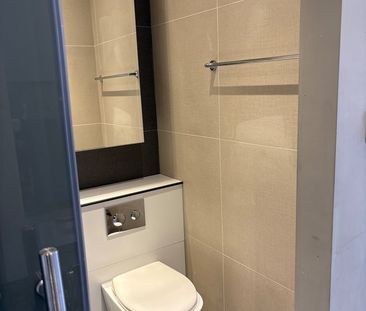 Studio Flat, Miura, NG3 - Photo 5