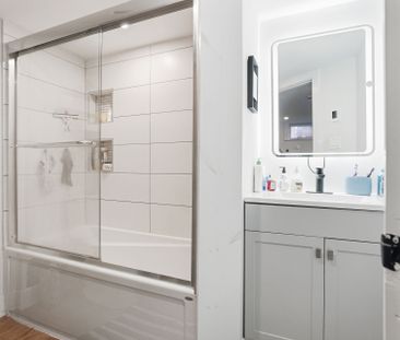 For Lease - 814 SMYTH Road Unit# B, Elmvale Acres and Area, Ontario - Photo 1