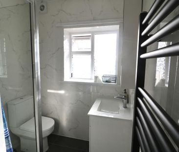 3 bedroom maisonette to rent - Photo 6