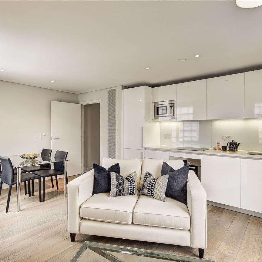 3 bed apartment to rent in Merchant Square East, London, W2 1 - Photo 1