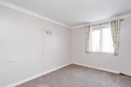 1 bed flat to rent in Union Road, Shirley, Solihull - Photo 5