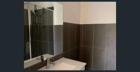 132 Newbury Boulevard, Craigieburn, Vic 3064 - Photo 3