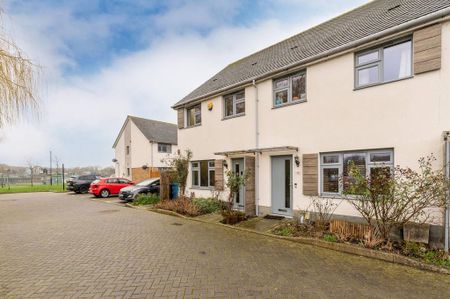 2 bedroom terraced house to rent - Photo 5