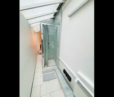 Room in a Shared Flat, Oxbow Mansion, SE10 - Photo 4