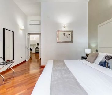 Piazza Mignanelli, Rome, Lazio 00187 - Photo 4