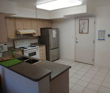 For Lease - 312 Grandview Way Unit# Master Bedroom, Toronto, Ontario - Photo 4