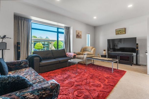 Grammar Zone, Perfect Location - Photo 1