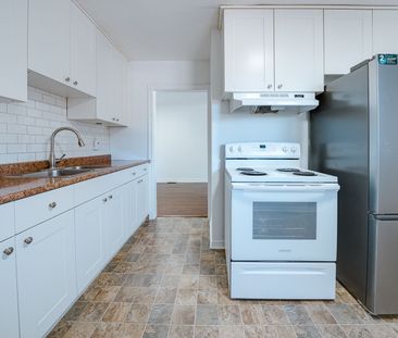 For Lease - 166 Cherrywood Drive Unit# Upper Level, Newmarket, Ontario - Photo 5