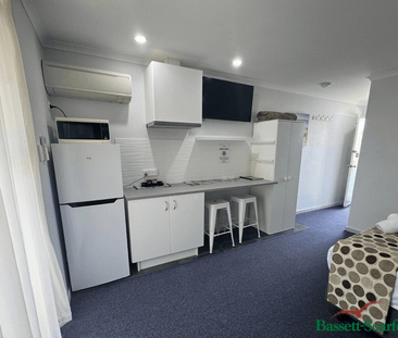 FURNISHED MANDURAH FORESHORE LIVING - Photo 2