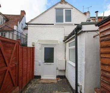 High Street, Winslow, MK18 - Photo 5