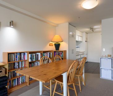 1 - 74 Oriental Parade, Oriental Bay - Photo 2